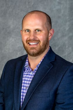 Dr. Tim Henderson